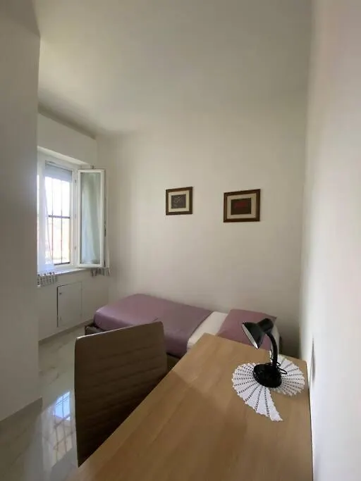 Iva'S Guesthouse Sarzana 0*,  Itálie