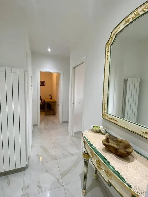 Iva'S Guesthouse Sarzana 0*,  Itálie
